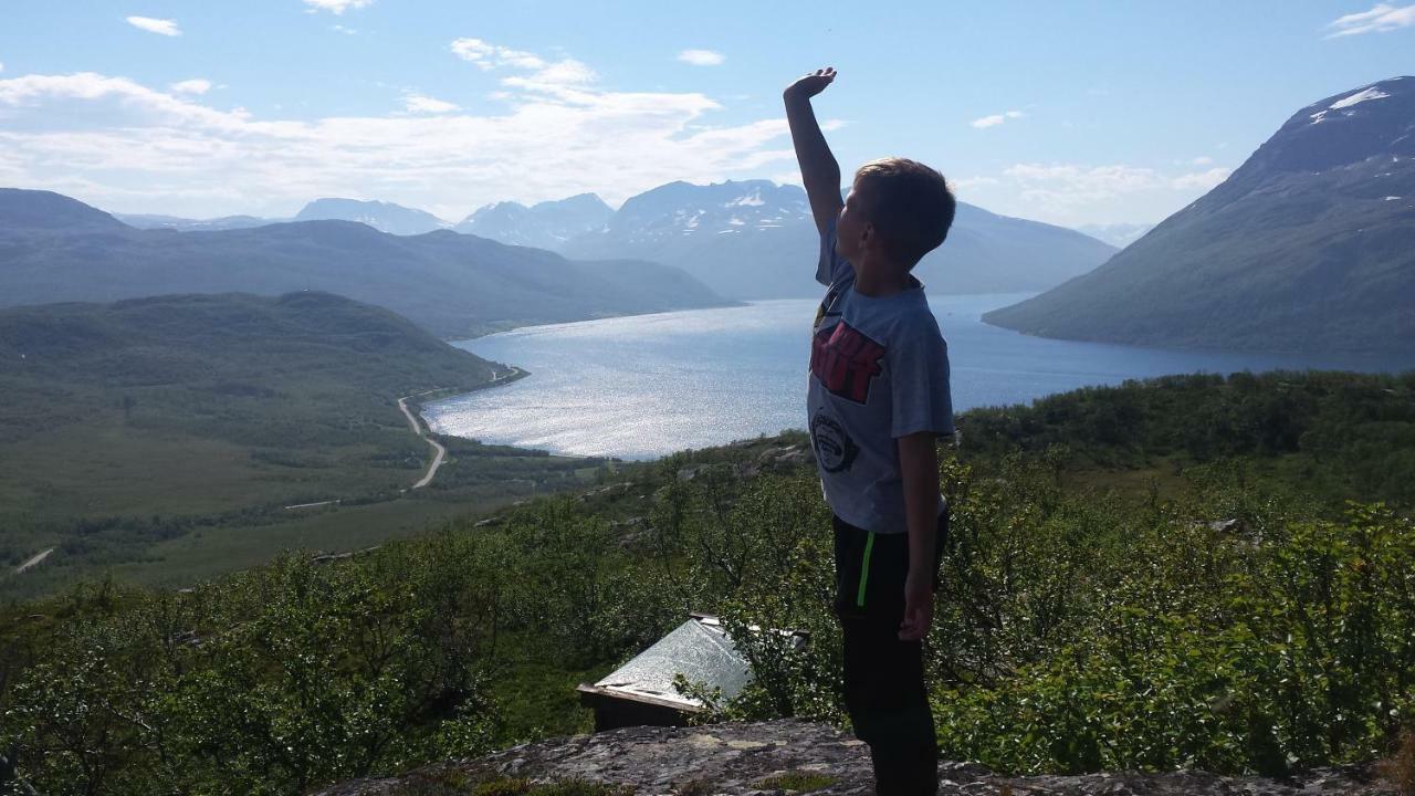 Utsikten Feriehus I Bakkeby Exteriér fotografie